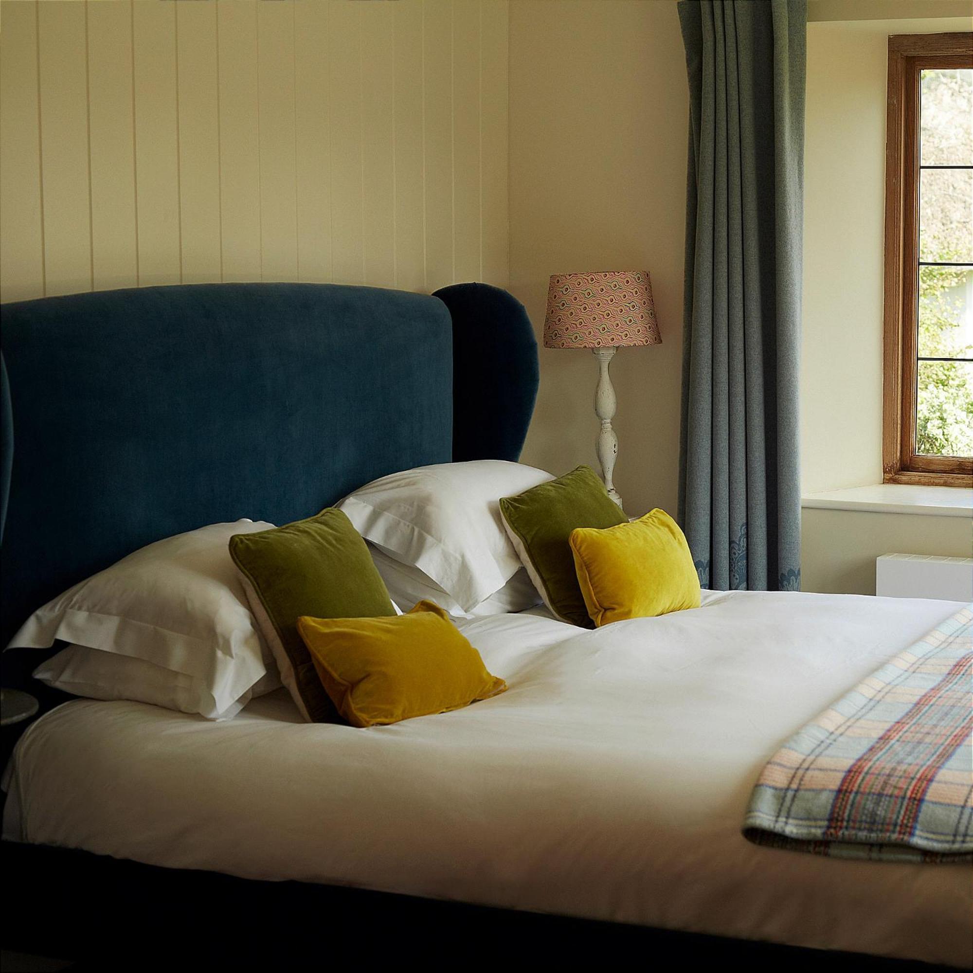 The Swan Inn Swinbrook Берфорд Экстерьер фото
